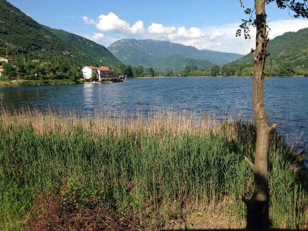 Il Borgo Dei Laghi Villa Revine Lago Luaran gambar